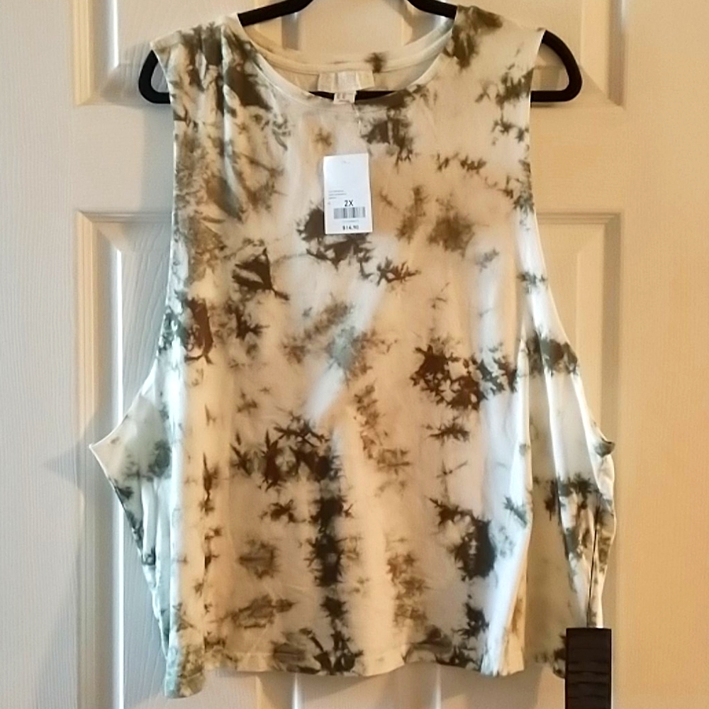 Forever 21+ muscle tee
